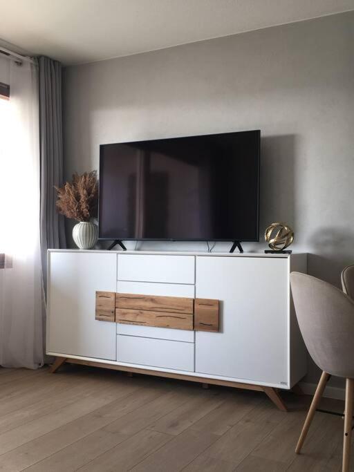 Gemuetliches Apartment Mit Wundervollem Weitblick Loffingen Bagian luar foto
