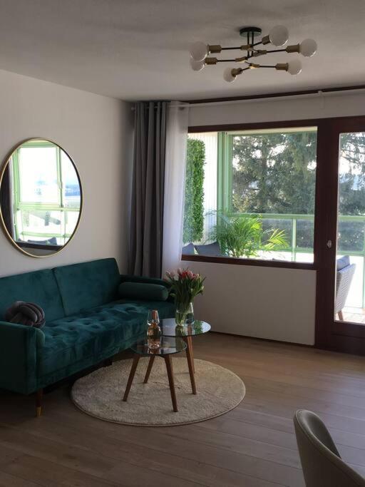 Gemuetliches Apartment Mit Wundervollem Weitblick Loffingen Bagian luar foto